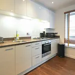 Gold Rush - Full Private Apartment