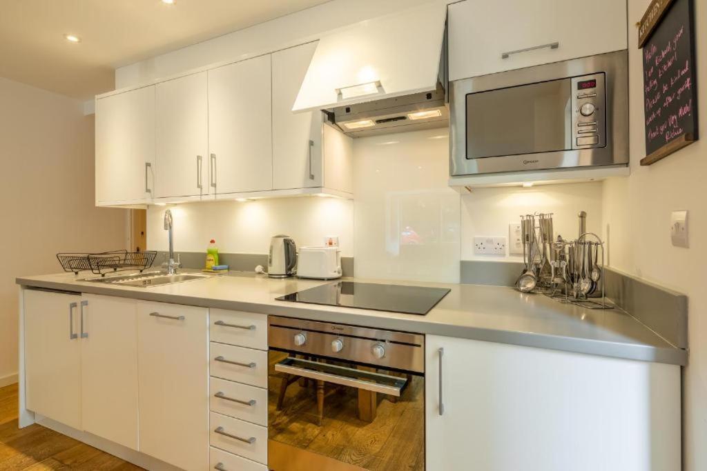 Gold Rush - Full Private * Cambridge (Cambridgeshire)